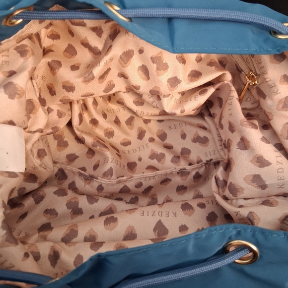 Stylish Blue Shoulder Bag with Gold Accents Crossbody - Picture 14 of 14